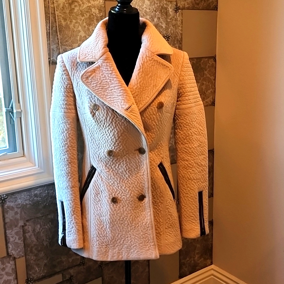 Beautiful Runaway Coat